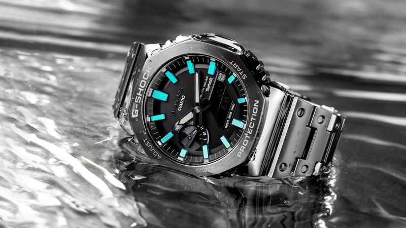 Customized for uniqueness this CasiOak is a vibrant wearable art hand-painted with turquoise colors that pop in a splash of vibrant hues – IFL Watches