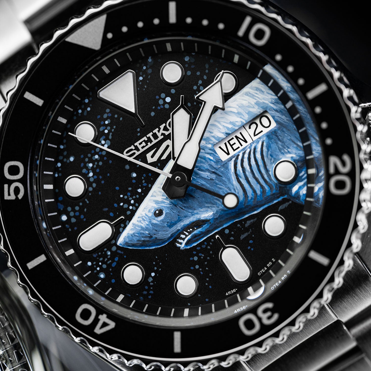 Deep Ocean Predator Concept by IFL Watches – Hand-painted shark-themed dial on the custom Seiko 5 Sports