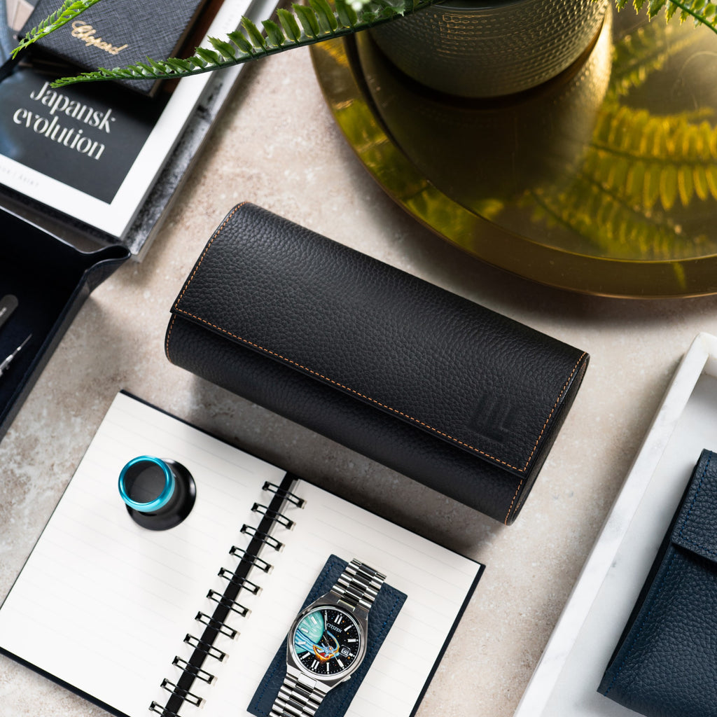Noir Leather Watch Roll – Three Watches