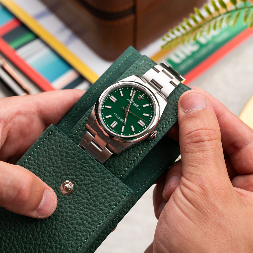 Olive Leather Watch Pouch – Luxury Travel Storage – IFL Watches
