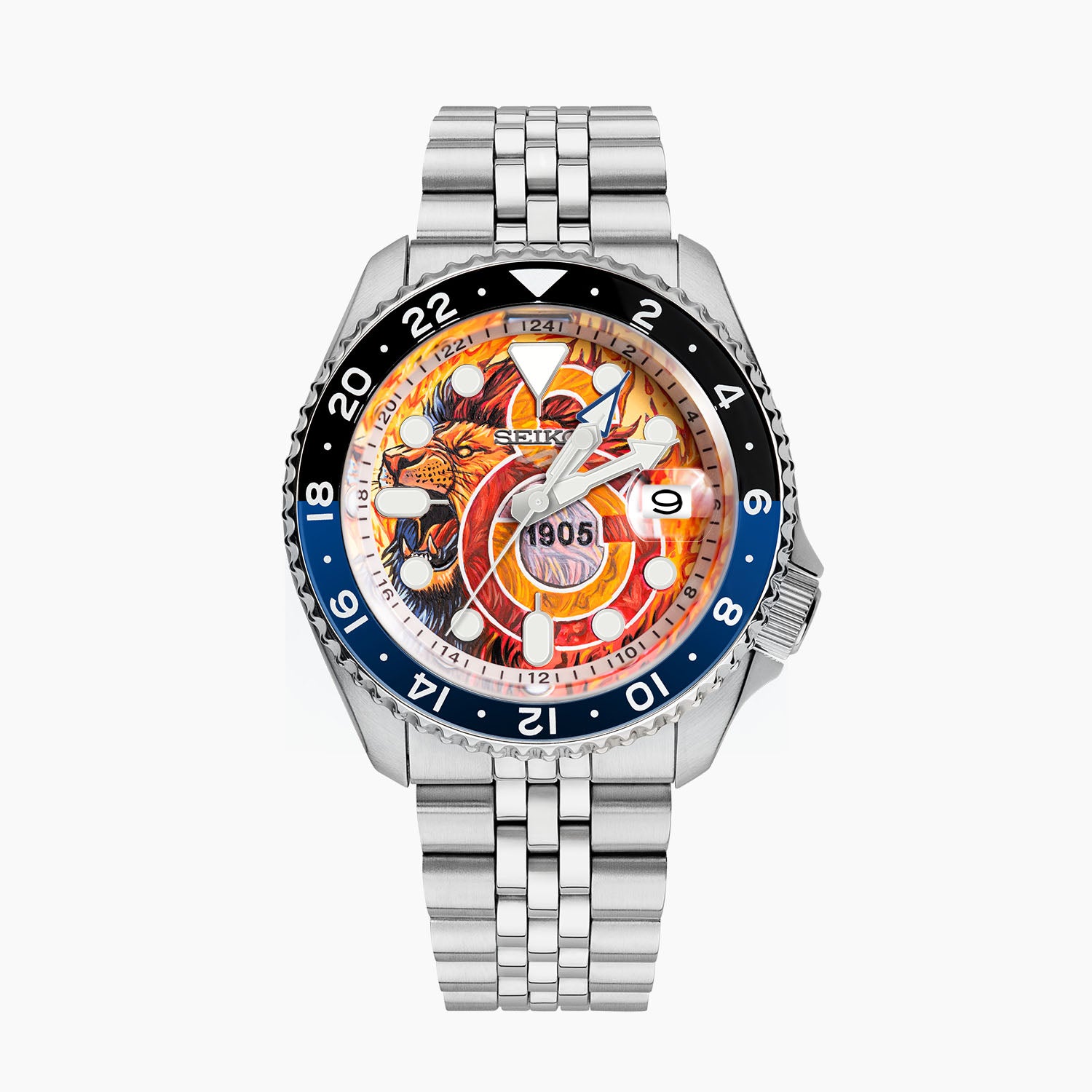 Seiko 5 Sports GMT Aslanlar Sahada – Hand-painted custom Seiko 5 Sports GMT featuring Turkish football heritage in yellow and red, a bespoke timepiece by IFL Watches