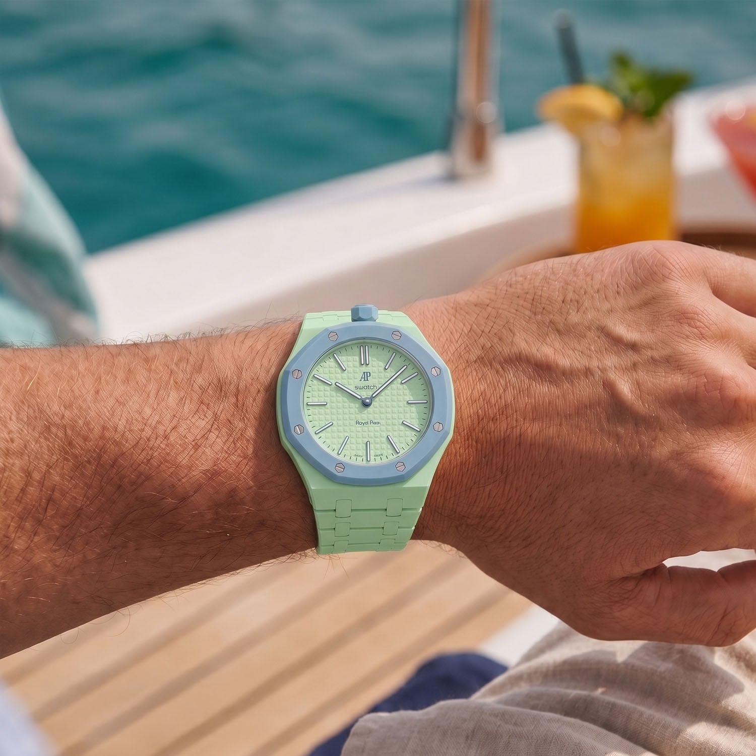 Blaue Acht Swatch x AP Royal Pop Ceramic Case-Strap – IFL Watches