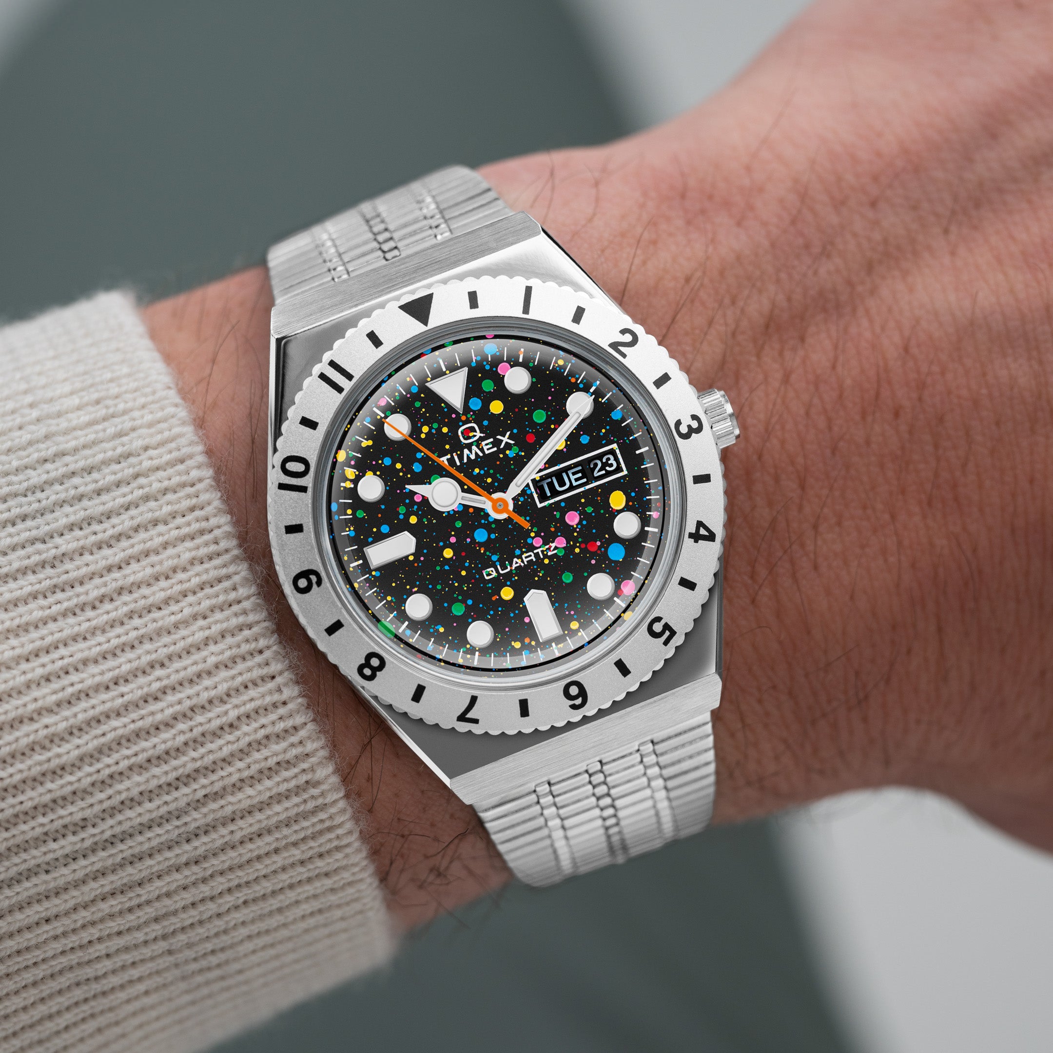 Timex Q Mirage – Exclusive hand-painted timepiece from Timex Q Diver Custom Collection